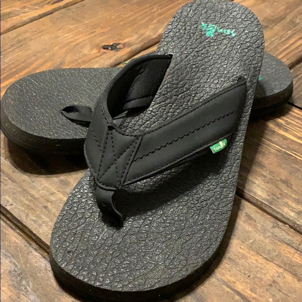 Men’s Sanuk Flip Flops